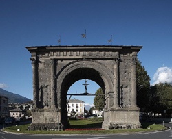 Arco d'Augusto, Aosta